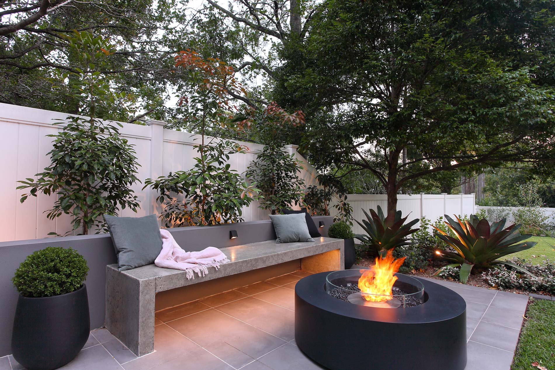 Ark 40 Fire Pit Photo
